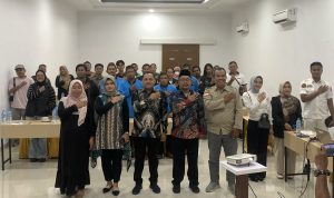 KPU Kota Pangkalpinang Menggelar Sosialisasi Dengan Teman-teman Komunitas Se-pangkalpinang, di Grand Manunggal Hotel, Minggu (10/12/2023).